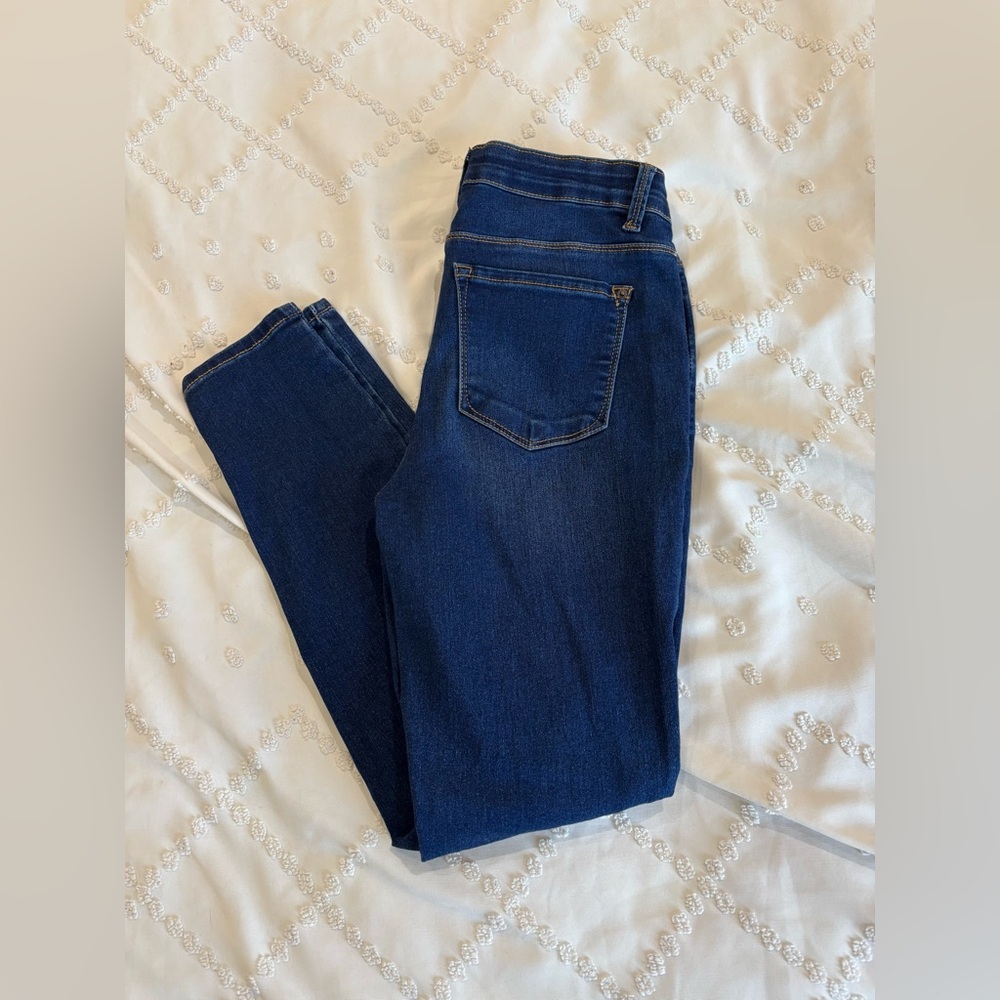 Skinny jeans
